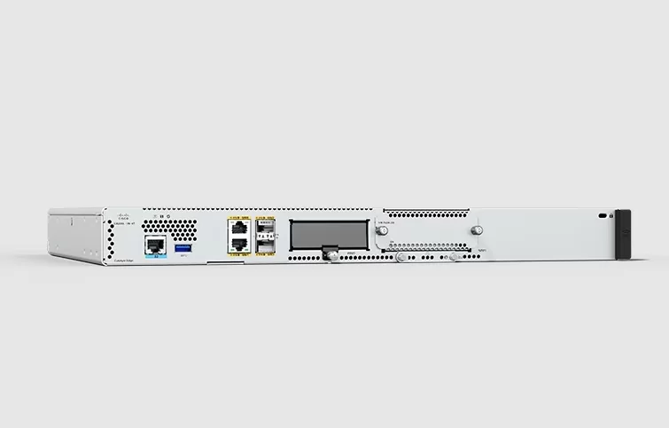 Router CISCO C8200L-1N-4T